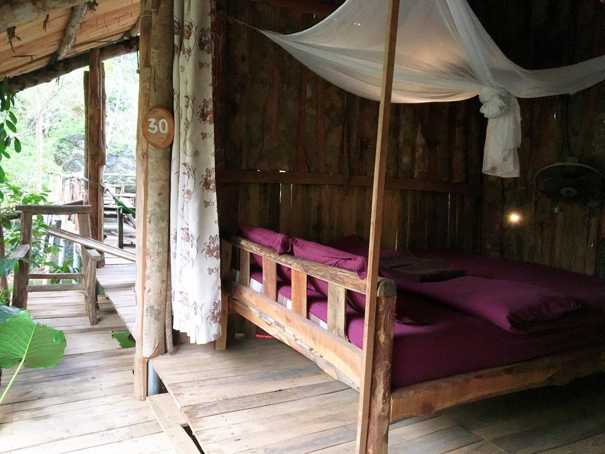 Nguyen Shack - Phong Nha Central Town Exterior photo